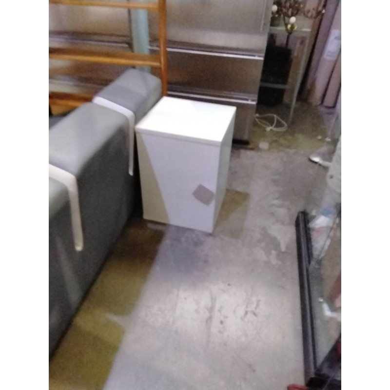 MESITA 1 PUERTA