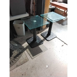 MESA CUADRADRA