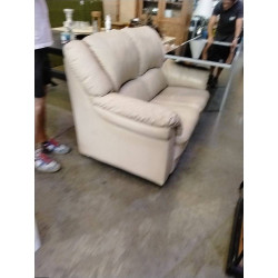 SOFA 2 PLAZAS CREMA
